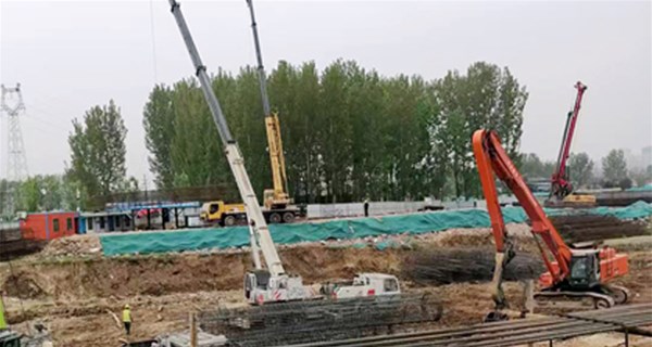 如何选择适合的钻孔扩径桩机？